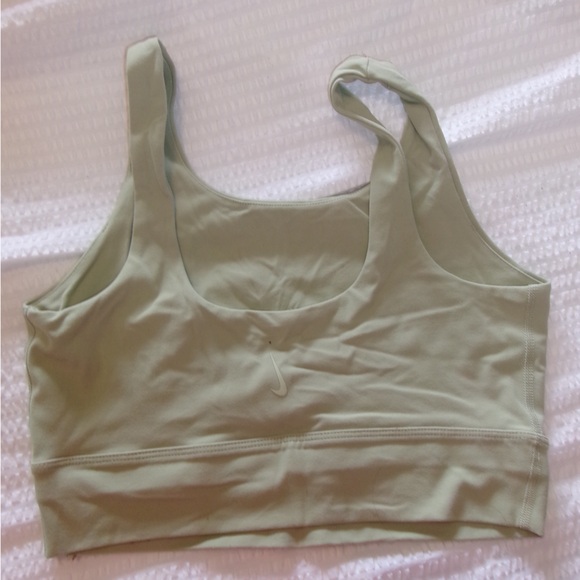 Light green Nike crop athletic tank! Double lined! - Picture 2 of 2